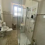 Lella Con Meravigliosa Vista Vicino Alle Terme Zona Bagni Con Ascensore E Area Parcheggio Acqui Terme