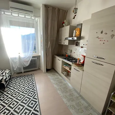 Appartamento Lella Con Meravigliosa Vista Vicino Alle Terme Apartment *