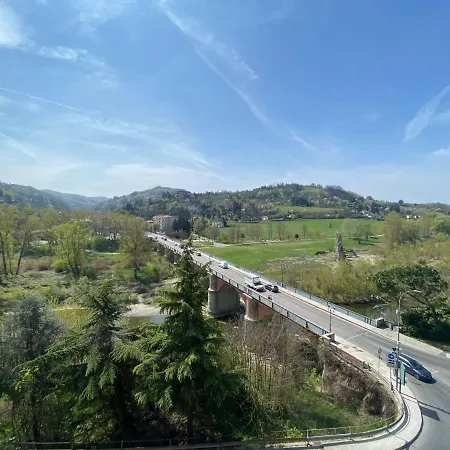 Appartamento Casa Lella Con Meravigliosa Vista Davanti Alle Terme Acqui Terme