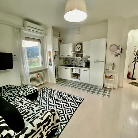 Lella Con Meravigliosa Vista Vicino Al Centro Congressi Zona Bagni Con Wi-fi,ascensore E Area Parcheggio Apartamento