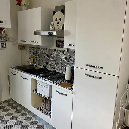 Daire Appartamento Lella Con Meravigliosa Vista Vicino Al Centro Congressi Zona Bagni Con Wi-Fi,Ascensore E Area Parcheggio Acqui Terme