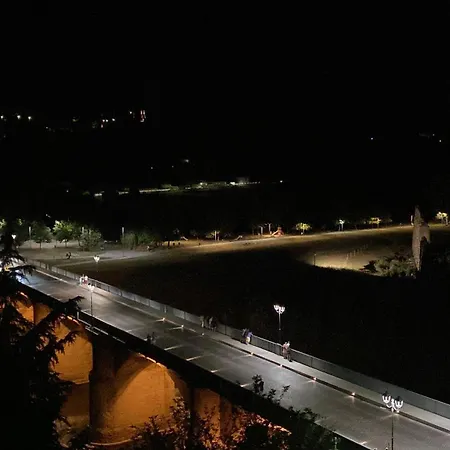 Appartamento Lella Con Meravigliosa Vista Vicino Al Centro Congressi Zona Bagni Con Wi-Fi,Ascensore E Area Parcheggio