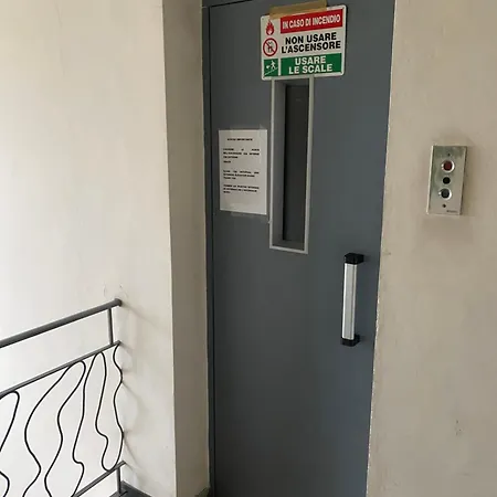 Appartamento Lella Con Meravigliosa Vista Vicino Al Centro Congressi Zona Bagni Con Wi-Fi,Ascensore E Area Parcheggio Apartment *
