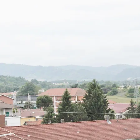 Daire Appartamento Lella Con Meravigliosa Vista Vicino Al Centro Congressi Zona Bagni Con Wi-Fi,Ascensore E Area Parcheggio Acqui Terme